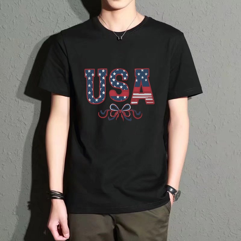 Street Fashion Elements - Men's Black Round-Neck Short-Sleeved T-Shirt with