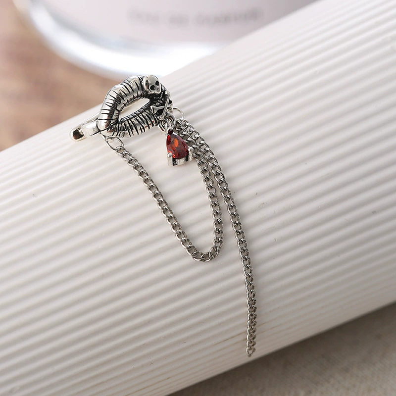 XIYANIKE Goth Skull Chain Tass - Street Fashion Earrings recension och pris
