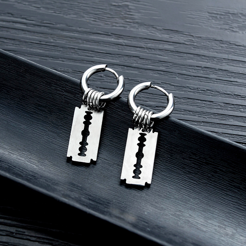 Fashion Stainless Steel Blade  - Street Fashion Earrings recension och pris