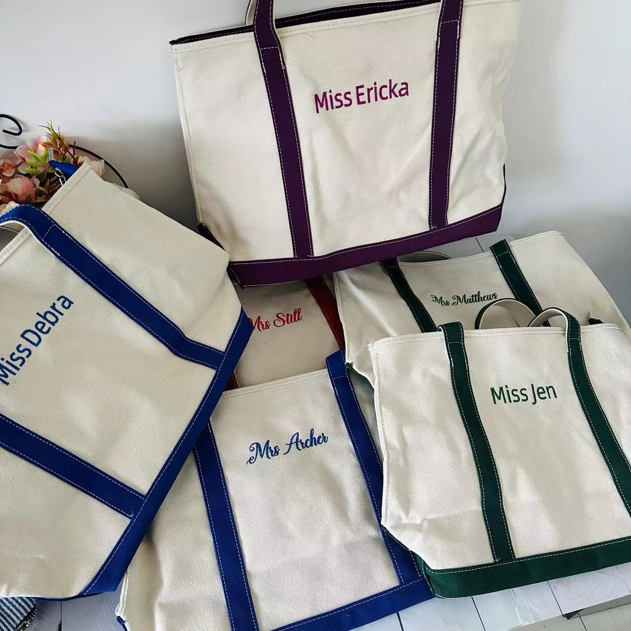 Design Your Tote Bags, Persona - Tote Bag Canvas Print recension och pris