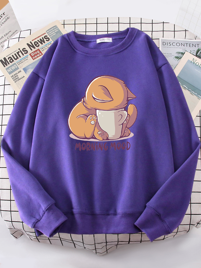 Cat Is Looking At The Cup Love - Oversized Crewneck Fleece recension och pris