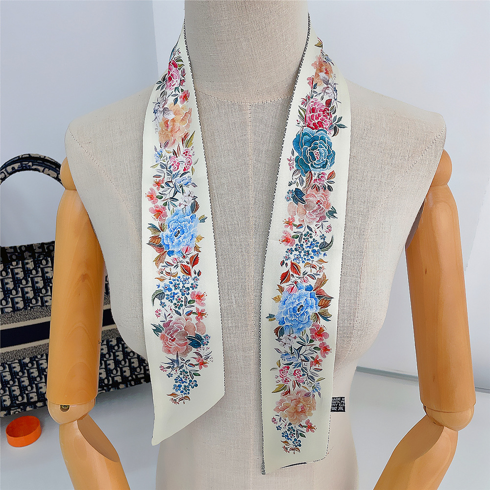 French Tarot Rose Flower Print - French Street Fashion recension och pris
